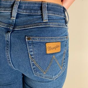 High rise Wrangler skinny jeans